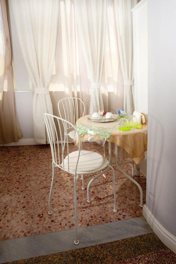 B&B Elisir Albenga Exterior foto